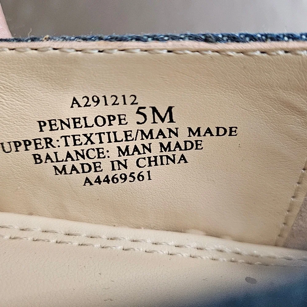 C. Wonder Penelope Denim Pineapple Embroidered Espadrille Flats‎ Blue A291212 5M